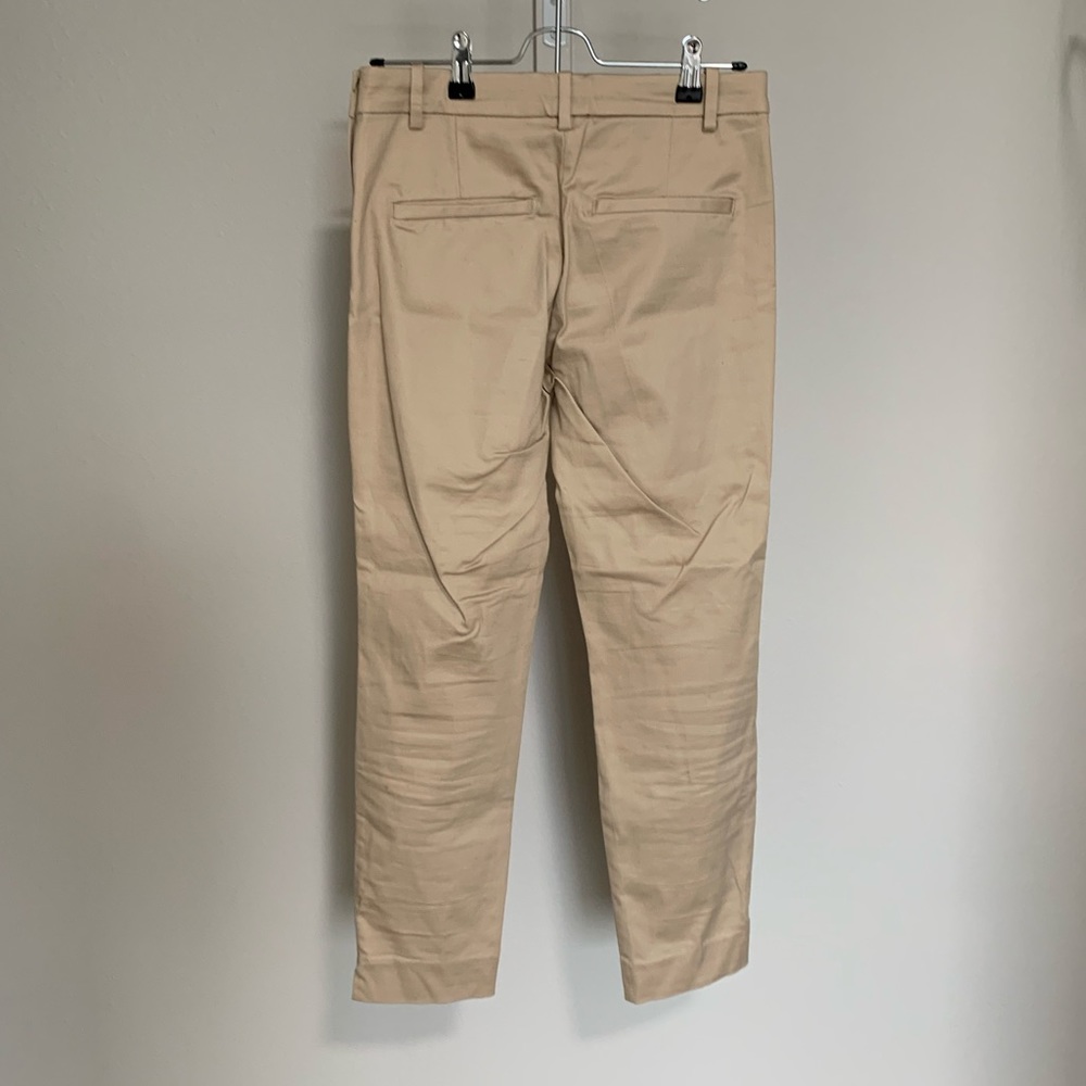 H&M Cropped Capri Skinny Khaki Dress Pants - Picture 7 of 9
